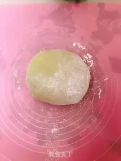 Make The fragrance roll step 11