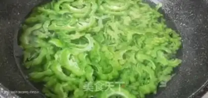 Make A cold, bitter melon step 3
