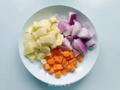Make curry beef cover step 4