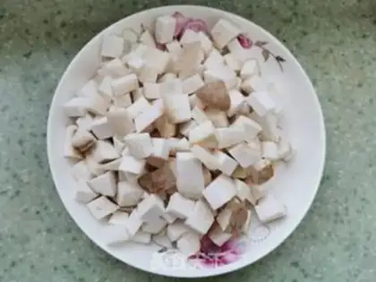 Make Apricot beef step 1