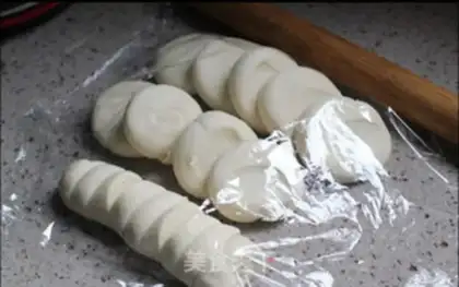 Make Simulate the mushroom bag step 4