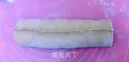 Make The fragrance roll step 19