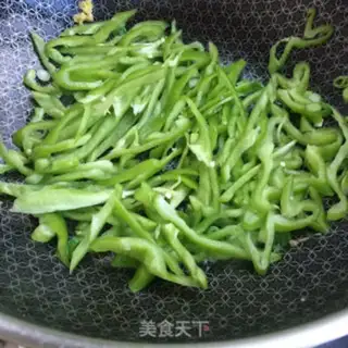 Make Pepper fried eggs step 4
