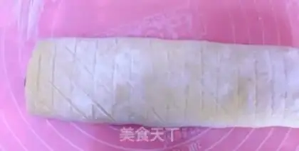 Make The fragrance roll step 21
