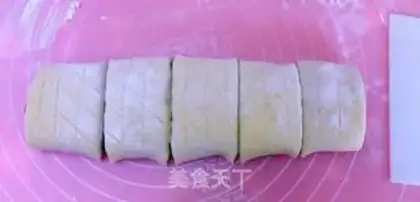 Make The fragrance roll step 22