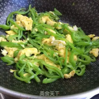 Make Pepper fried eggs step 6