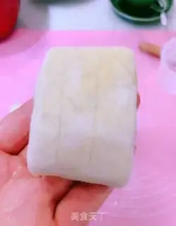 Make The fragrance roll step 24