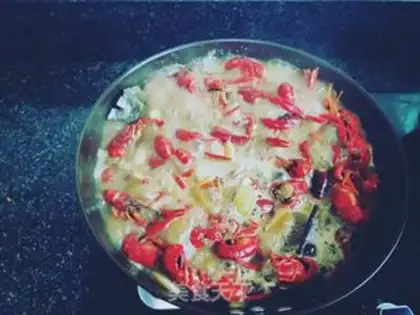Make Thirteen fragrance lobster step 4