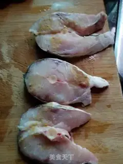 Make Red-burned fish step 1