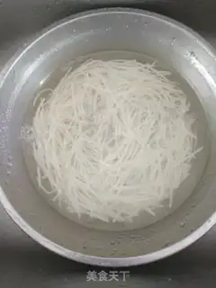 Make Tomato cheese and sweet potatoes and eggs step 1