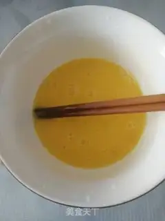 Make Tomato cheese and sweet potatoes and eggs step 4