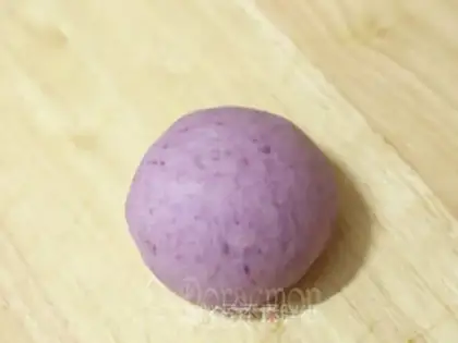 Make Rolling sausages step 1