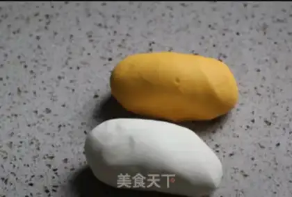 Make Banana buns step 2