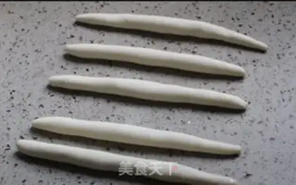 Make Banana buns step 3