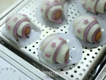 Make Rolling sausages step 12