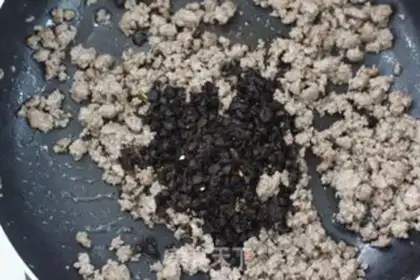 Make Beef sauce step 2