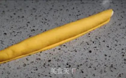 Make Banana buns step 5