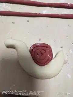 Make Cartoon Snails step 2
