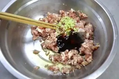 Make The nest sun eggs step 2