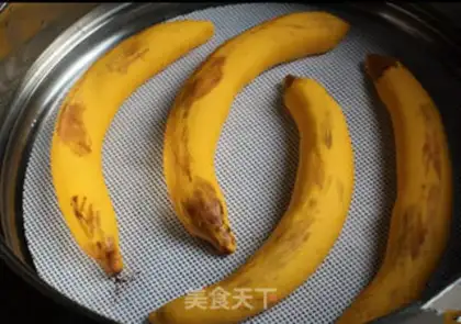 Make Banana buns step 8