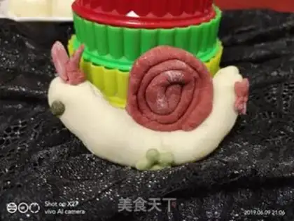 Make Cartoon Snails step 5