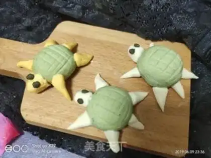 Make Toon, turtle, bun step 7