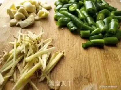 Make Spicy chicken step 2