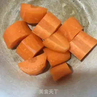 Make Orange carrot juice step 1