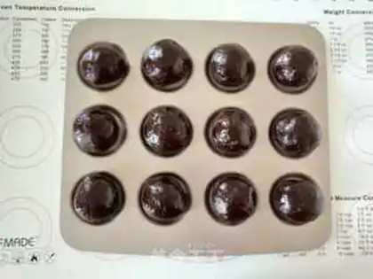 Make Chocolate cracker cookies step 6