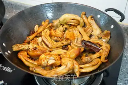 Make Spicy duck palms step 10