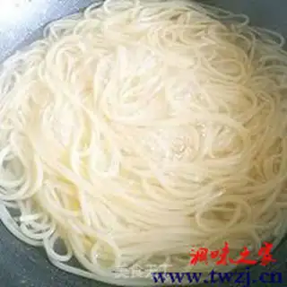 Make Ham tomatoes with pasta step 8