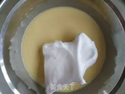 Make Zebra yogurt cake step 12