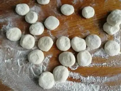 Make Northeast dumplings step 2