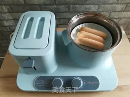 Make Sausage cheese rolls step 1