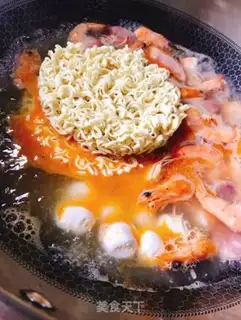 Make Shrimp noodles step 6