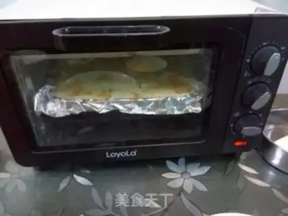 Make Meat pine rolls step 10