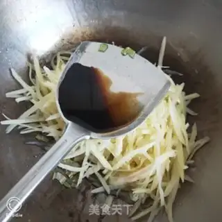 Make Spicy potatoes step 5