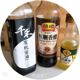 Make Spicy chicken silk noodles step 8