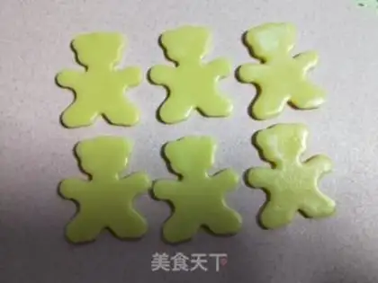 Make Bear crackers step 9