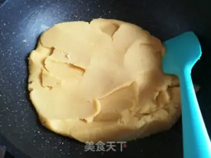 Make Smoky feet step 9