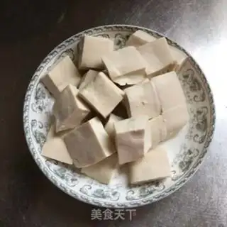 Make Five flowers and tofu step 0