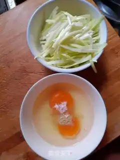 Make Sour eggs step 0