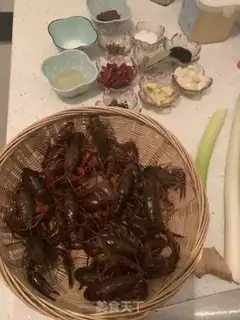 Make Spicy lobster step 2