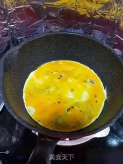 Make Sour eggs step 1
