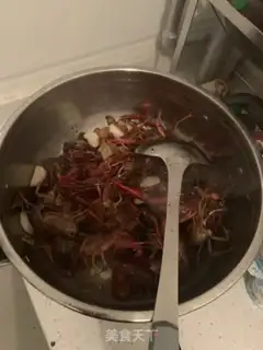Make Spicy lobster step 5