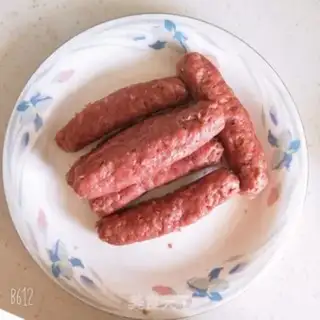 Make Garlic pork sausage step 8