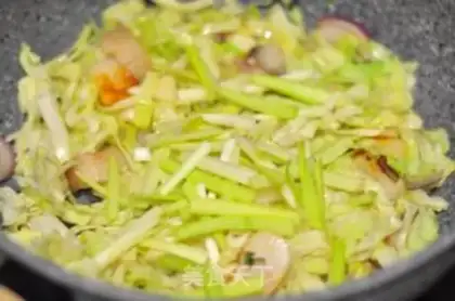 Make Japanese noodles step 4