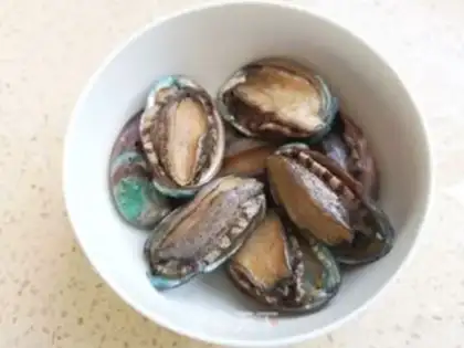 Make Garlic scallops step 0