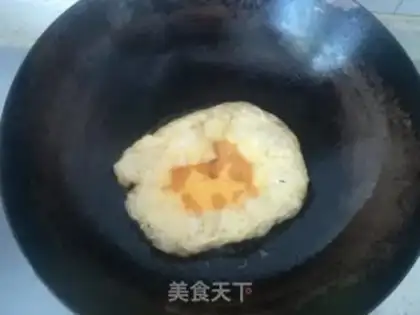 Make Scrambled eggs step 3
