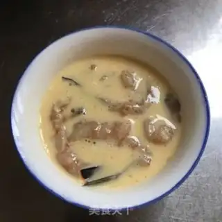 Make A souffled shrimp step 3